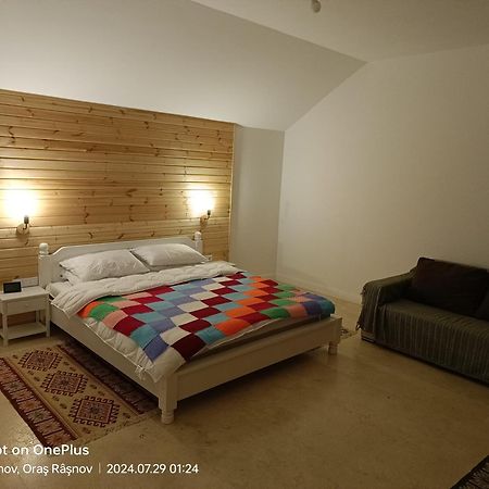 Rîşnov Imperfect House酒店 外观 照片